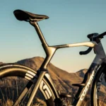 Colnago Y1RS Disc Sram Red AXS E1 noir/blanc 2026 – Image 5