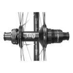 DT Swiss | Continental Système de Roue WTS - Set ERC 1100 DICUT 45 + Pneu Pliable Aero 111 / GP 5000 S - 28" | 12x100/12x142mm - HG-L / XDR – Image 3